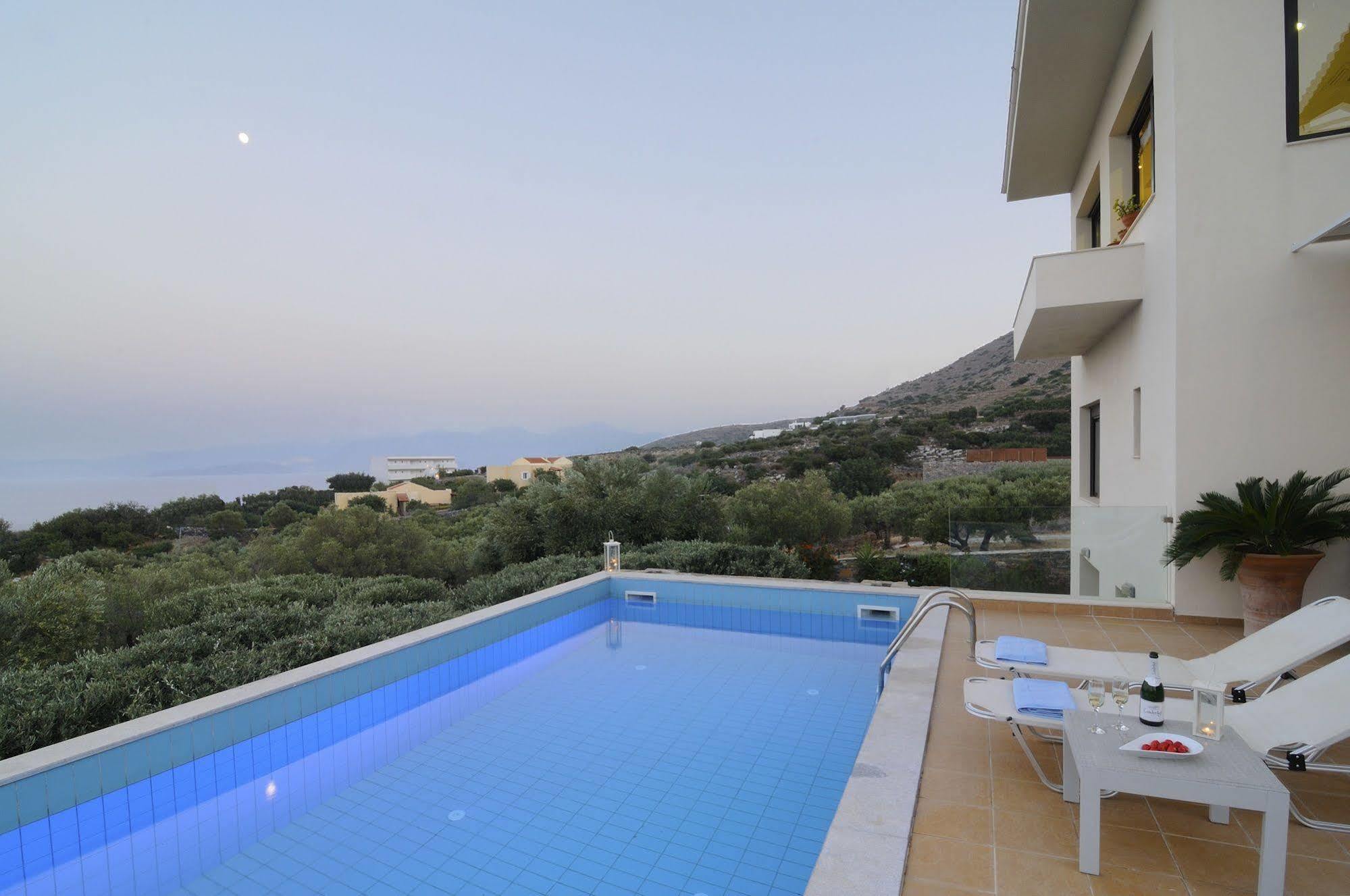 Villa Panorama Elounda Buitenkant foto